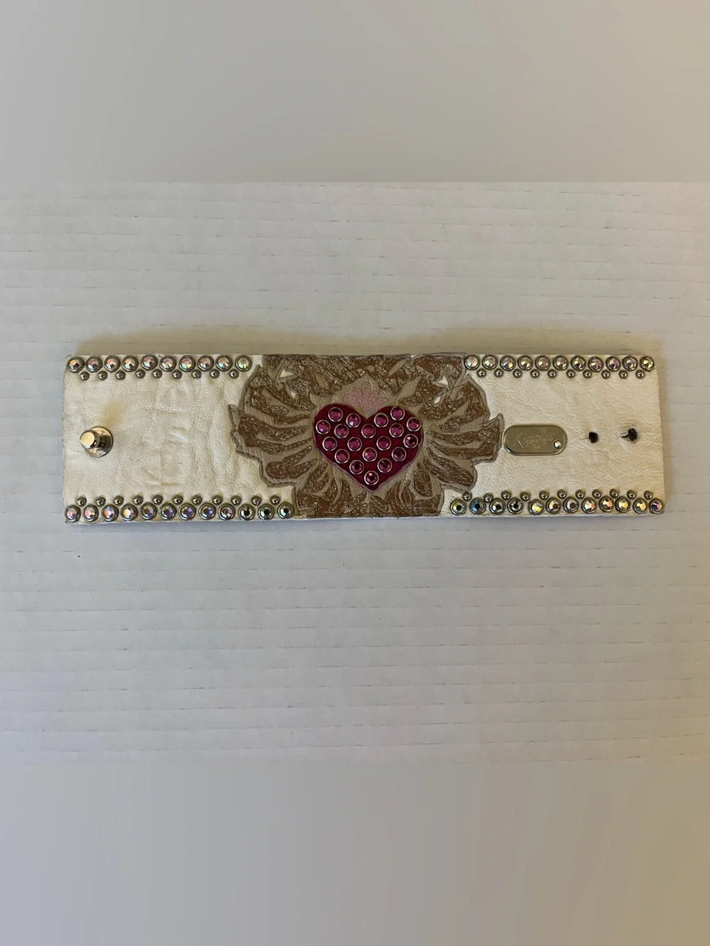 Rare Kippys White Bracelet with Pink Heart Jeweled Accent